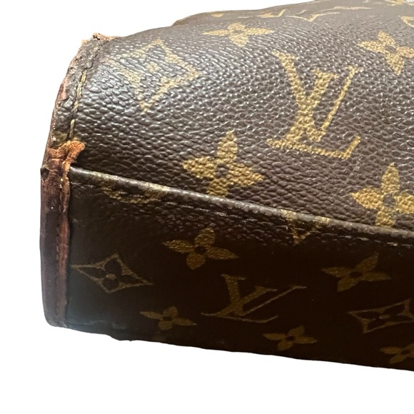 LOUIS VUITTON ⭐️AUTHENTIC ✅ Vintage Bel Air Briefcase! UNISEX - Picture 10 of 15